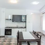 Apartment Apartments With A Swimming Pool Zadar - 5943 *