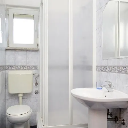 With A Swimming Pool - 5943 公寓